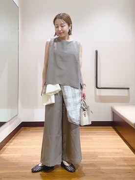 「KBF（ケイビーエフ）のシアーチェックレイヤードシャツ（シャツ/ブラウス、ホワイト系）」を使った、fujimonさん（レディース・159cm）の春コーディネート