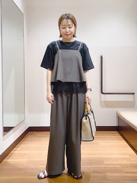 「ITEMS URBANRESEARCH（アイテムズ アーバンリサーチ）の裾レースコンビTシャツ（Tシャツ/カットソー、ブラウン系）」を使った、fujimonさん（レディース・159cm）の夏コーディネート