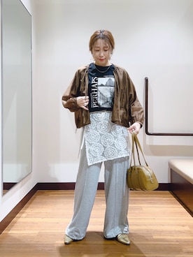「アイテム（ブルゾン）」を使った、fujimonさん（レディース・159cm）の秋コーディネート