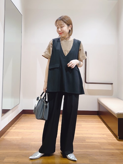 ARTS&SCIENCE リネン　ピンタック　刺繍ブラウス　シャツ　ベージュ sakishimatokyo ブラウス シャツ ピンタックペプラムブラウス