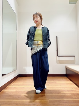 「サンバ」｜「アイテム（デニムジャケット）」を使った、fujimonさん（レディース・159cm）の秋コーディネート