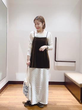 「KBF（ケイビーエフ）のベロアキャミソールSETシアートップス（Tシャツ/カットソー、ブラウン系）」を使った、fujimonさん（レディース・159cm）の秋コーディネート