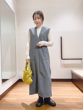 「ITEMS URBANRESEARCH（アイテムズ アーバンリサーチ）のアイテム（ジャンパースカート）」を使った、fujimonさん（レディース・159cm）の秋コーディネート
