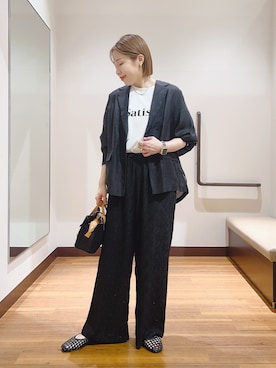 「ITEMS URBANRESEARCH（アイテムズ アーバンリサーチ）のストレッチレースイージーパンツ（その他パンツ、ブラック系）」を使った、fujimonさん（レディース・159cm）の春コーディネート