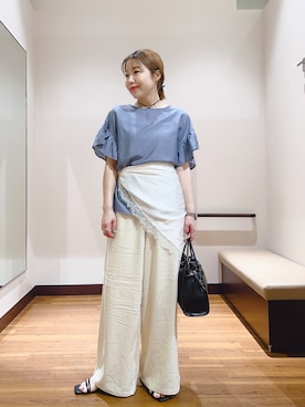 「ITEMS URBANRESEARCH（アイテムズ アーバンリサーチ）の袖フリルブラウス（シャツ/ブラウス、ブルー系）」を使った、fujimonさん（レディース・159cm）の夏コーディネート