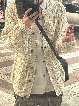白カーディガン のメンズ人気ファッションコーディネート Wear