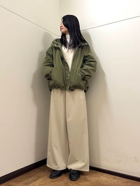 「アイテム（マウンテンパーカー）」を使った、フナバシミズキさん（レディース・169cm）の冬コーディネート