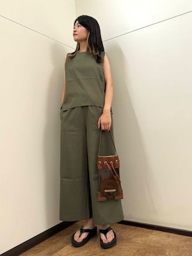 「アイテム（オールインワン・サロペット、グリーン系）」を使った、フナバシミズキさん（レディース・169cm）の夏コーディネート
