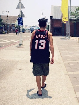 「Mitchell&Ness（ミッチェル&ネス）のアイテム（トップス）」を使った、UncleAndyさん（メンズ・179cm）の春コーディネート