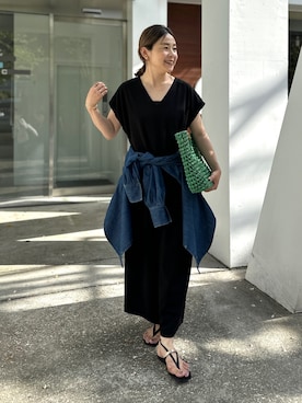 「アイテム（かごバッグ、グリーン系）」を使った、nol mayumiiさん（レディース・160cm）の春コーディネート