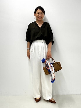 「NOLLEY’S（ノーリーズ）の《接触冷感》【BECシリーズ】ウォッシャブル半袖オーバーギャザーブラウス（シャツ/ブラウス、グリーン系）」を使った、nol mayumiiさん（レディース・160cm）の夏コーディネート
