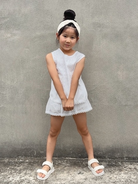 「韓国子供服のアイテム（トップス、ホワイト系）」を使った、KANOさん（キッズ・110cm）の夏コーディネート