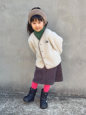 「アイテム（ヘアアクセサリー）」を使った、KANOさん（キッズ・100cm）の冬コーディネート