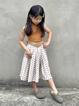 「SHEINのアイテム（タンクトップ、ホワイト系）」を使った、KANOさん（キッズ・110cm）の夏コーディネート