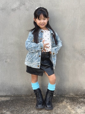 「アイテム（シューズ）」を使った、KANOさん（キッズ・100cm）の秋コーディネート