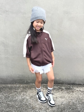 「PUMA(プーマ)のPUMA WNS SHORT SLEEVE TRACK JACKET(プーマ ウィメンズ ショートスリーブ トラックジャケット)(ジャージ)」を使った、KANOさん(キッズ・110cm)の秋コーディネート