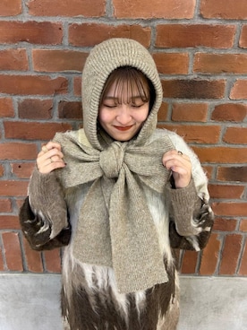 「アイテム（ストール/ショール）」を使った、ユウカさん（レディース・154cm・20代）の秋コーディネート