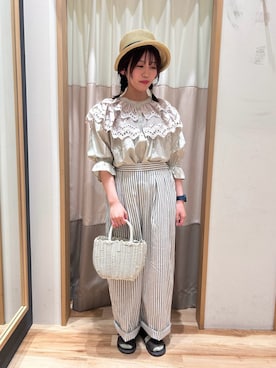 「スカラップ」｜「アイテム（帽子）」を使った、おり（151cm）さん（レディース・151cm）の夏コーディネート