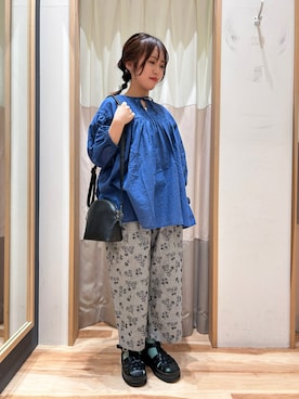 「刺繍」｜「アイテム（チュニック）」を使った、おり（151cm）さん（レディース・151cm）の春コーディネート