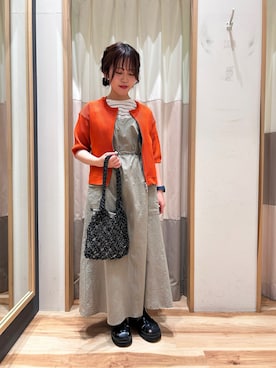 「Samansa Mos2 blue（サマンサモスモスブルー）のアイテム（トップス、オレンジ系）」を使った、おり（151cm）さん（レディース・151cm）の春コーディネート