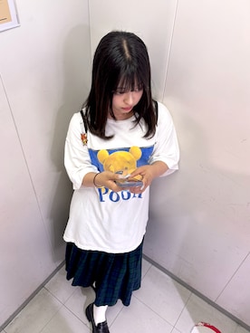 「アイテム（スカート）」を使った、勝手に投稿するマンさん（メンズ・175cm）の秋コーディネート