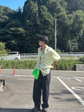 「アイテム（キーホルダー）」を使った、勝手に投稿するマンさん（メンズ・175cm）の秋コーディネート