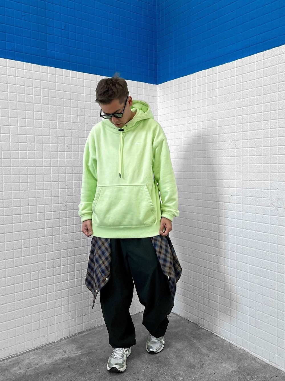 「ootd、ootdtw、ootdfashion、asics sportstyle、asics、asics kayano、GOOPiMADE、goopi、TIGHTBOOTHPRODUCTION、TIGHTBOOTH、NIKE、nikelab」｜「ASICSのASICS / GEL-KAYANO 14（スニーカー、シルバー系）」を使った、kevinlai2530さん（メンズ・165cm）の冬コーディネートの1枚目の写真