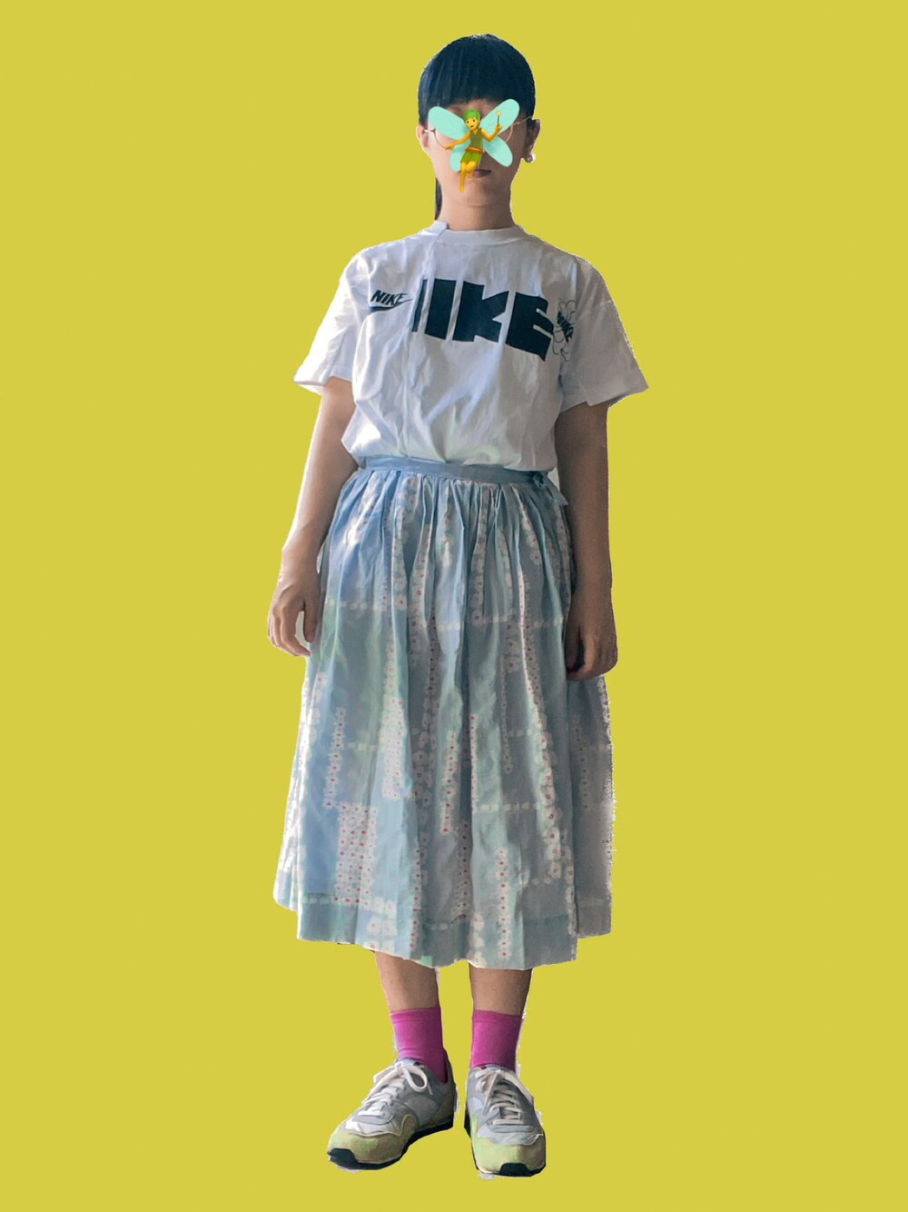 「夏、休日スタイル、カジュアルコーデ、再構築」｜「Sacaiのアイテム（Tシャツ/カットソー、ホワイト系）」を使った、natsukiさん（レディース・152cm）の夏コーディネートの1枚目の写真