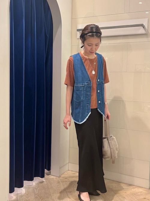 RM denim】Vネックデニムベスト／ノーリーズ（NOLLEY'S） Rie Miller