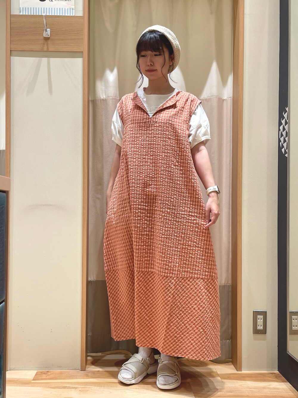 「サマンサ モスモス(Samansa Mos2)、Samansa Mos2、SM2、夏コーデ、ワンピース、オレンジ」｜「Samansa Mos2の◎ギンガムチェックワンピース（ワンピース、オレンジ系）」を使った、もももさん（レディース・165cm）の春コーディネートの1枚目の写真