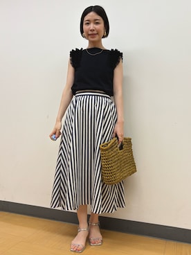 「ストライプパンツ」｜「アイテム（アクセサリー）」を使った、 nolleys   sugimo  さん（レディース・159cm）の夏コーディネート
