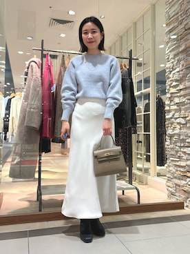 「ブルーニット」｜「アイテム（アクセサリー）」を使った、 nolleys   sugimo  さん（レディース・159cm）の冬コーディネート
