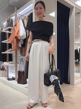 「NOLLEY’S（ノーリーズ）のウォッシャブルラップ風ワイドパンツ（その他パンツ、ホワイト系）」を使った、 nolleys   sugimo  さん（レディース・159cm）の夏コーディネート