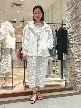 「NOLLEY’S Sophi（ノーリーズソフィ）のアイテム（マウンテンパーカー）」を使った、 nolleys   sugimo  さん（レディース・159cm）の春コーディネート