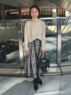 「白ニットコーデ」｜ nolleys   sugimo  さん（レディース・159cm）の秋コーディネート