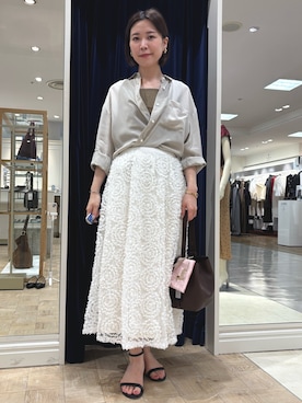 「チュールスカート」｜「アイテム（財布/小物）」を使った、 nolleys   sugimo  さん（レディース・159cm）の秋コーディネート