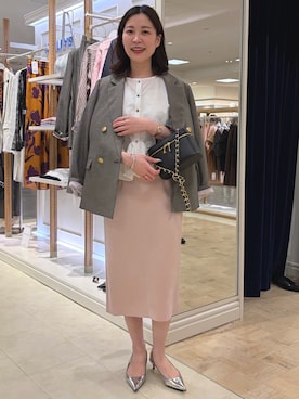 「NOLLEY’S（ノーリーズ）のウォッシャブルダンボールスエードタイトスカート（スカート、ピンク系）」を使った、 nolleys   sugimo  さん（レディース・159cm）の秋コーディネート