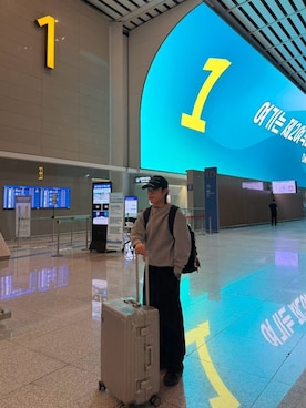 「アイテム（スウェットパンツ）」を使った、Daisukeさん（メンズ・162cm）の冬コーディネート