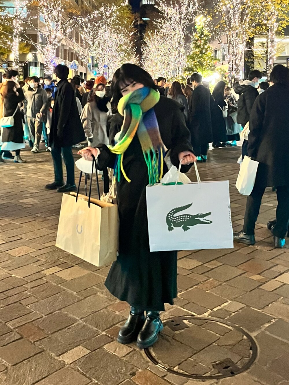 「オトナカジュアル、パンツスタイル、キレイめカジュアル、おしゃれさんと繋がりたい、今日のコーデ、ワンピース、トレンチコート、シンプルコーデ、マフラー、マフラーコーデ、ブラックコーデ」｜「GRLのアイテム（ブーツ、ブラック系）」を使った、aoi｜葵さん（レディース・159cm）の春コーディネートの1枚目の写真