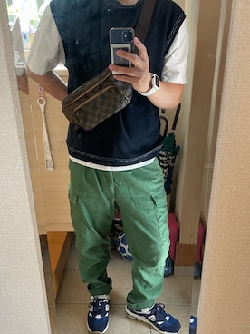 「BACK NUMBER（バックナンバー）のアイテム（パンツ）」を使った、中西 祐介さん（メンズ・173cm）の春コーディネート