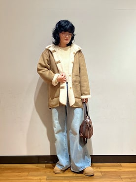 「アイテム（ムートンコート）」を使った、NIKAIDOさん（レディース・165cm）の冬コーディネート