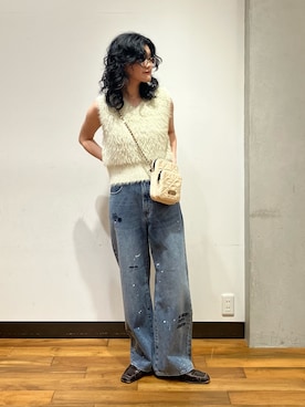 「URBAN RESEARCH（アーバンリサーチ）のシャギーニットベスト（ベスト、ホワイト系）」を使った、NIKAIDOさん（レディース・165cm）の夏コーディネート