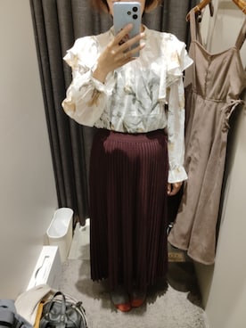 「アイテム（スカート）」を使った、ほりぃさん（レディース・170cm）の秋コーディネート