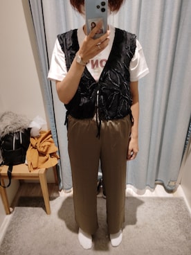 「BAYFLOW（ベイフロー）の≪予約≫タックイージーパンツ（パンツ）」を使った、ほりぃさん（レディース・170cm）の秋コーディネート
