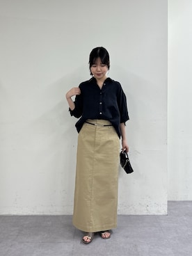 「GALLARDAGALANTE（ガリャルダガランテ）の【洗練ブラウス】【2way】キュプラブラウス（シャツ/ブラウス、ブルー系）」を使った、ゆなさん（レディース・154cm）の春コーディネート