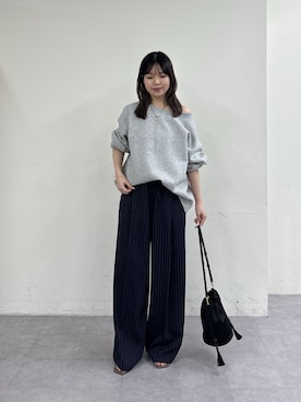 「GALLARDAGALANTE（ガリャルダガランテ）の【大人のスウェット】ボートネックスウェット（Tシャツ/カットソー、グレー系）」を使った、ゆなさん（レディース・154cm）の春コーディネート