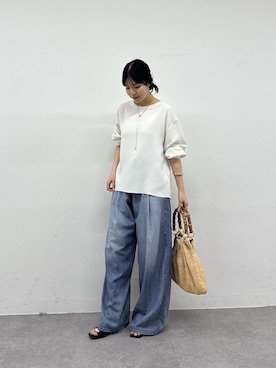 「GALLARDAGALANTE（ガリャルダガランテ）の【ジャケットやカーデのインナーに！】バックスリットブラウスT（シャツ/ブラウス、ホワイト系）」を使った、ゆなさん（レディース・154cm）の春コーディネート