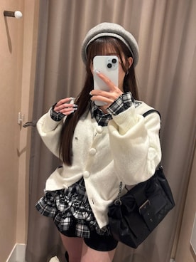 「Heather（ヘザー）のアイテム（帽子）」を使った、ERiNAさん（レディース・153cm）の冬コーディネート