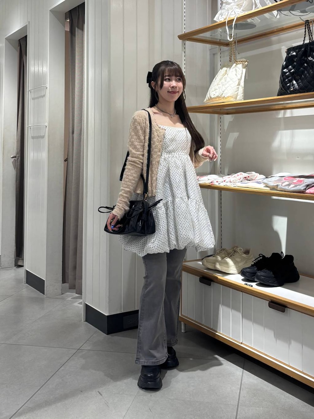 ジャガードバルーンリボンミニワンピース 666275を使った人気