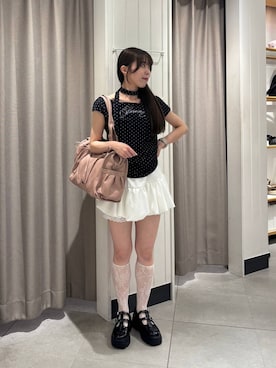 「Heather（ヘザー）のリボンラインストーンTEE　1042465（Tシャツ/カットソー、ブラック系）」を使った、ERiNAさん（レディース・153cm）の夏コーディネート